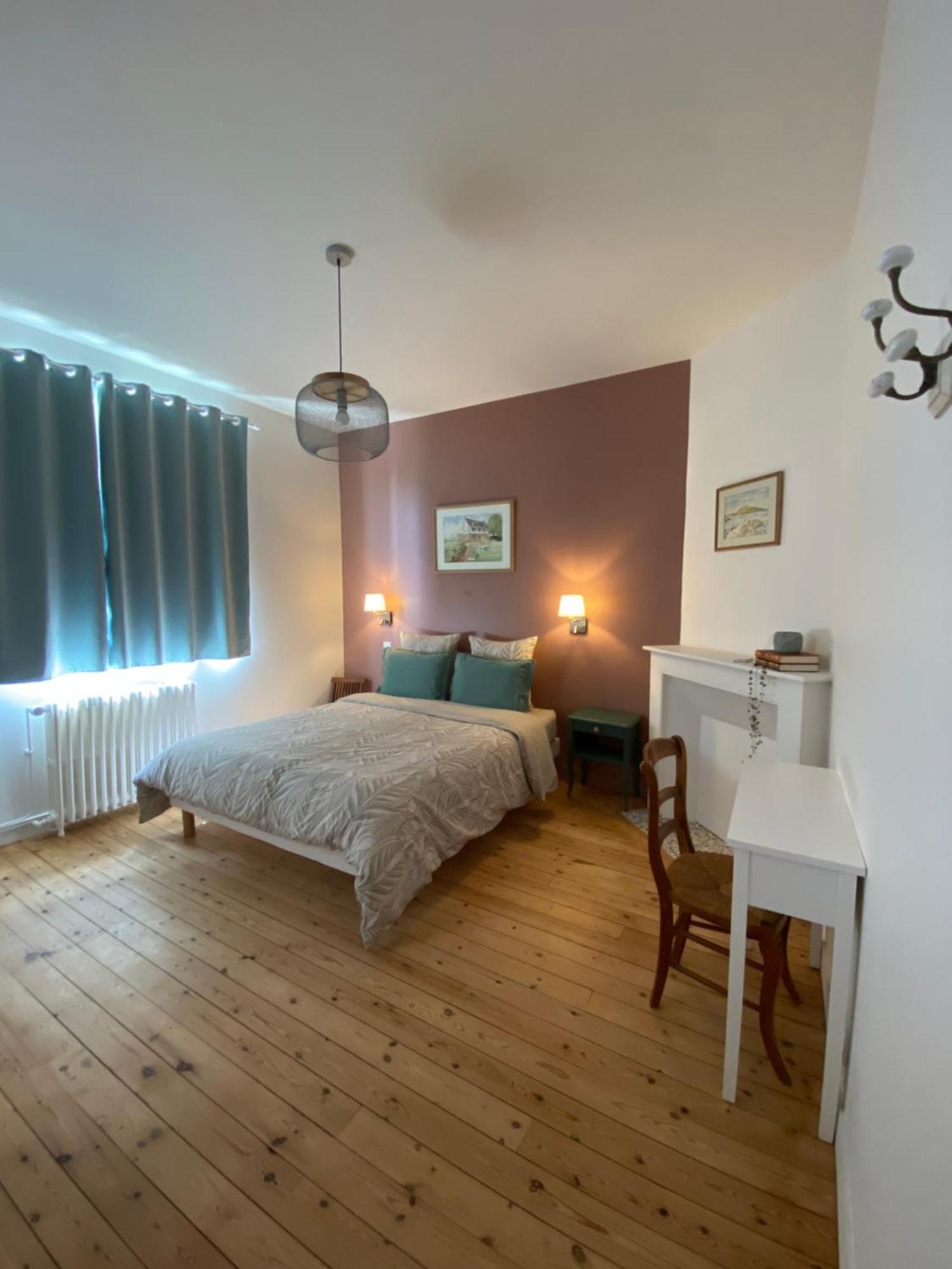 La Hacienda Rosita Hotel Saint-Jouan-des-Guérets Екстериор снимка